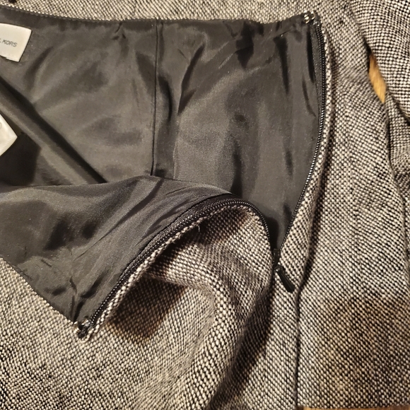 Michael kors Blazer & Skirt Suit Set Size 4 - Picture 3 of 16